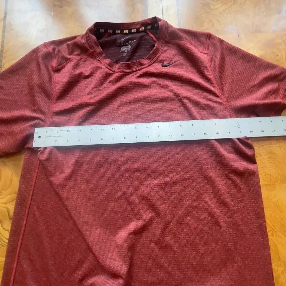 Nike Dri Fit Tee! - Picture 2 of 5
